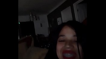 Follo  jovencita Exitada que rico cheke choko