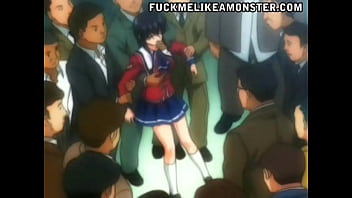 Gangbang hentai con una jovencita
