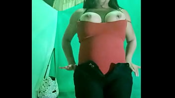 HERMANO SUCIO AQU&Iacute; TIENE TU REGALO PARA LAS VACACIONES DE NAVIDAD. QUIERO QUE TE EMOCIONES Y VENGAS A CASA A TENER SEXO EN NAVIDAD. PORNO REAL DE HERMANA