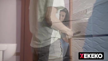 Morena puta peruana se ofrece a su hermanastro