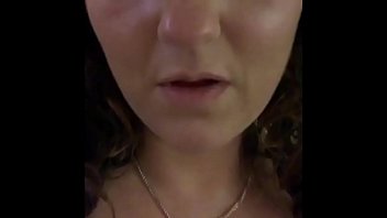 My KIk GF experience – sucking, fingers, dildo and gagging Milf