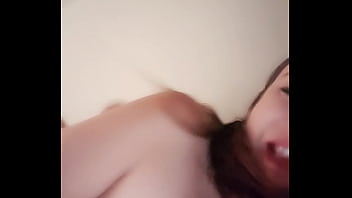 NatthyChilena, doble penetration,  alguien me quiere ayudar a llenar todos mis agujeros.