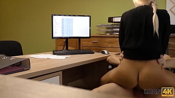 PR&Eacute;STAMO4K. Actriz porno siente pene en su cereza y dinero en el bolsillo
