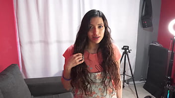 Ruby and jacob – Mi hermanastra es atrapada viendo porno, entonces me chupo la polla y le rompi el culo profundamente en vez de decirle a su papa, del culo a la