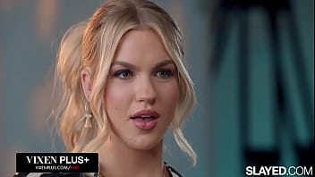 SLAYED: la rubia m&aacute;s sexy del mundo