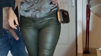 Spandex, Cors&eacute;, Bragas, Tacones y mallas, Mamadas, RimJob, DirtyTalk, Nalgadas