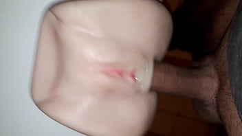 Squirting con su juguete