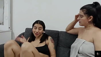 termino con su pussy apretada en mi boca