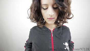 Tit Flashing Show (free full video) – AmedeeVause